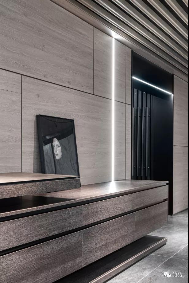 1589608852123684.jpg 1589608852123684.jpg